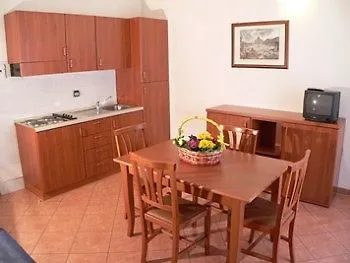 فندق San Pietro La Corte 3*